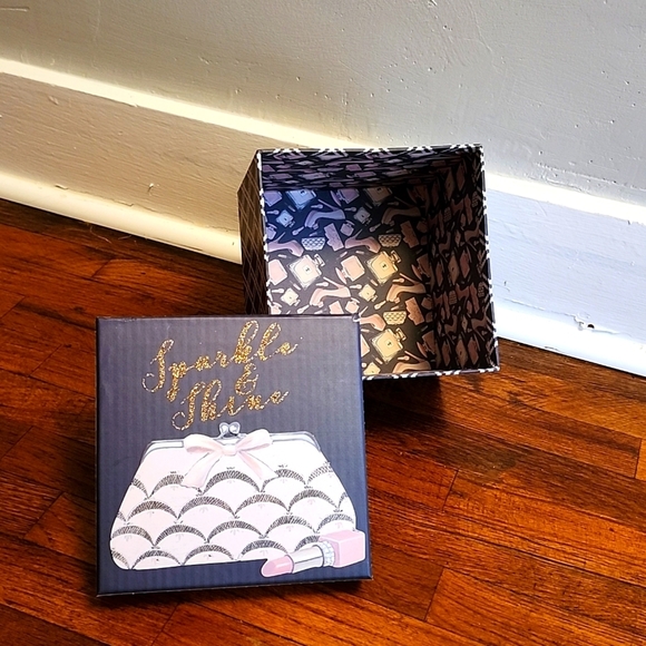 ⭐️Sparkle and Shine Decorative Box - Picture 3 of 4